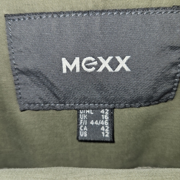 Beautiful MEXX two-piece ladies outfit. - Picture 6 of 9